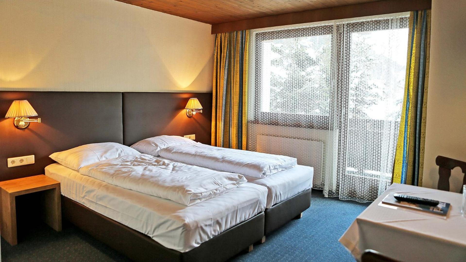 Gasthof Pension Madseiterhof Tux Exteriör bild